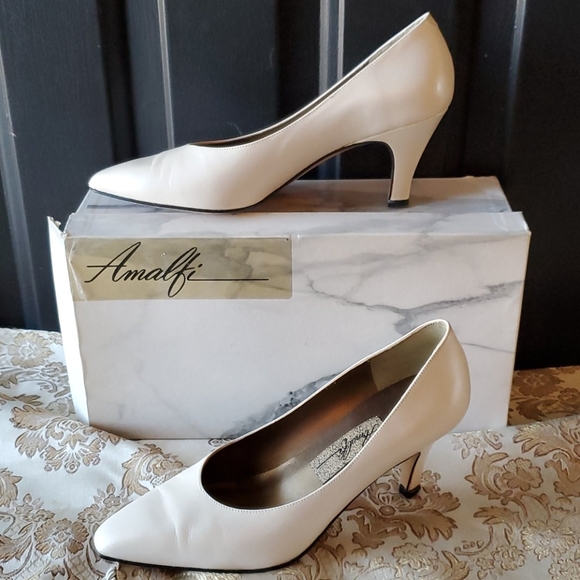 Vintage Italian Amalfi Heels 6.5 - Picture 3 of 11